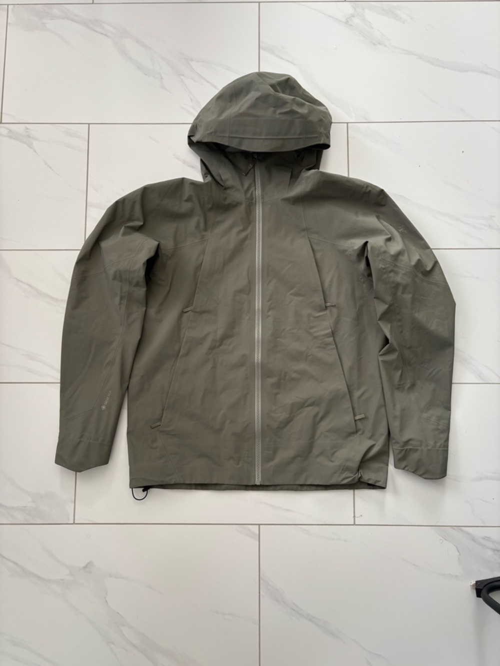 Arc'teryx Men's Hooded Rain Jacket - Olive Green